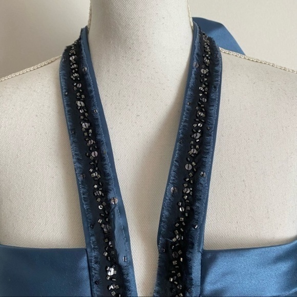 BCBGMaxAzria • Blue Tiered Beaded Neckline Cocktail Dress - Picture 4 of 8